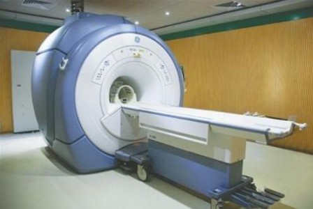 核磁共振設備工作過程人體溫度監控中應用的光纖溫度傳感器