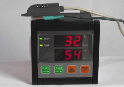 HTW-211在溫濕度控制器中的應用