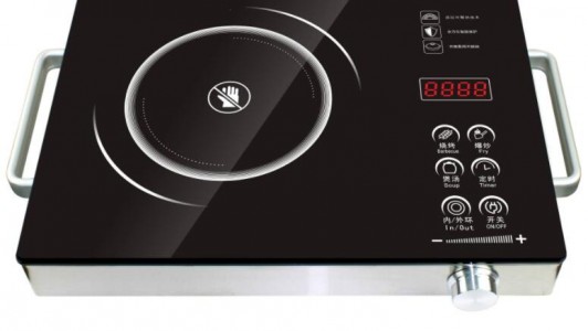 應用在電磁爐觸控面板中的電容式觸摸芯片