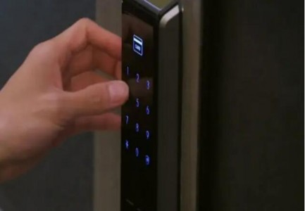 智能門鎖觸摸芯片GT304的應用特點