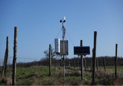 應用在水土壤水分檢測中的國產電容傳感芯片