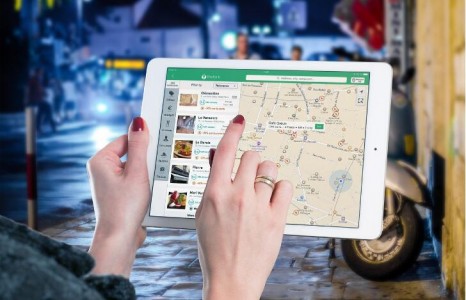 應用在導航儀觸摸屏中的電容式觸摸芯片